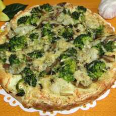 Przepis na Pizza z brokułem, rybą, pieczarkami i suszonym koperkiem