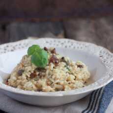 Przepis na Risotto z suszonymi pomidorami, bazylią i kaparami