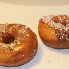 Przepis na Donuts - amerykanskie paczki z dziurka i boski sos karmelowy