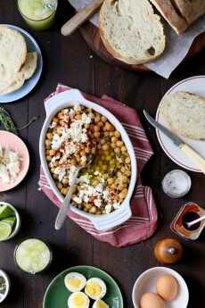Przepis na Olive Oil Braised Chick Peas with Feta