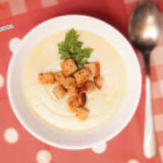 Przepis na Wegańska zupa-krem z kalafiora (bez glutenu, mleka, jajek)