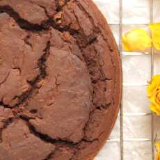 Przepis na Brownie czekoladowo - fasolowe. Ciasto bez mąki i cukru. Zdrowy wypiek bez glutenu.