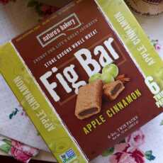Przepis na Fig Bar jabłko i cynamon Nature's Bakery + moje wegańskie zakupy!