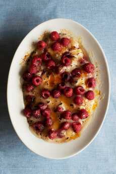 Przepis na Raspberry Brulee Rice Pudding