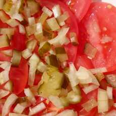 Przepis na Przepis na tradycyjną sałatkę z pomidorów z Mazowsza