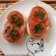 Przepis na Kanapki z salami i pomidorem (4)