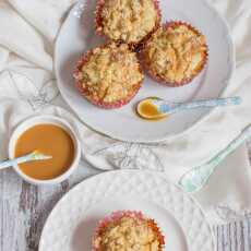 Przepis na Muffiny z jabłkem i kajmakiem