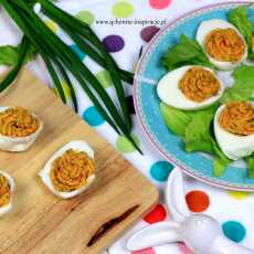 Przepis na Wielkanocne jajo faszerowane marchewką i nasionami chia! 