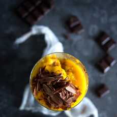 Przepis na Pudding z kaszy jaglanej z mango i czekoladą