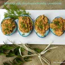 Przepis na Niebieskie jajka faszerowane bryndzą i pomidorami