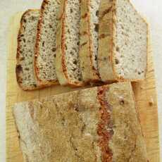 Przepis na Ciemny chleb (pszenno - żytni) na zakwasie