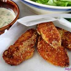 Przepis na Pieczone polędwiczki z kurczaka w migdałach i sezamie + sos sezamowy