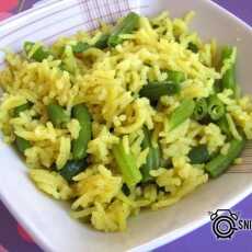 Przepis na Żółty ryż z fasolką szparagową