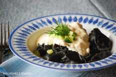 Przepis na Na szybko: Tortelloni z łososiowym sosem
