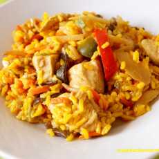 Przepis na Kurczak z ryżem i warzywami po chińsku