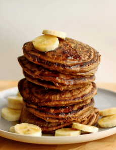 Przepis na A Hollywood celebrity mom makes these pancakes for her children