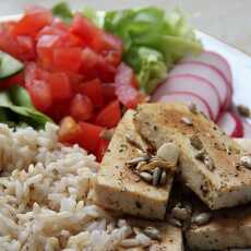Przepis na Ryż , warzywa i smażone tofu