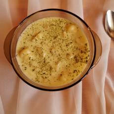 Przepis na Zupa serowa z makaronem