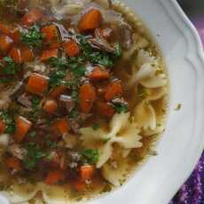 Przepis na Rosół staropolski – bogata zupa rodem z Mazowsza