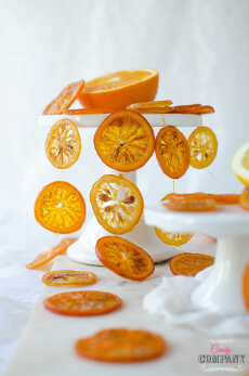 Przepis na Karmelizowane pomarańcze do dekoracji ciast
