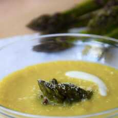 Przepis na Zupa krem z zielonych szparagów i cebuli