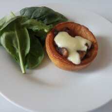 Przepis na Yorkshire pudding z pieczarkami 