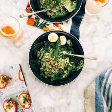 Przepis na Kale Pesto Pasta Salad