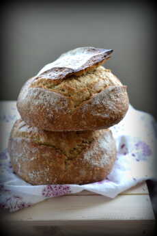 Przepis na Tartine bread w majowej Piekarni! I trochę jego historii…