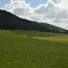 Przepis na Okolice Chełmska Śląskiego w majowej scenerii