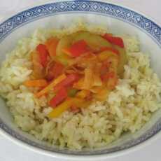 Przepis na Ryż z warzywami z woka