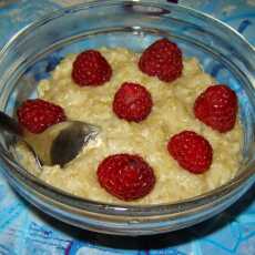 Przepis na Kokosowy pudding z quinoa i malinami