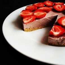 Przepis na Dietetyczny sernik czekoladowy na orzechowym spodzie