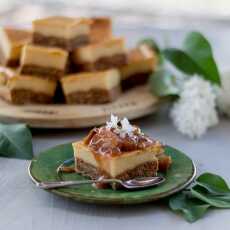 Przepis na Tofurnik czyli 'Sernik' z Tofu z Różano-Rabarbarową Konfiturą