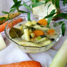 Przepis na Delikatna zupa z żółtą fasolką szparagową