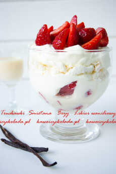 Przepis na Eton Mess z likierem waniliowym