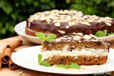 Przepis na Ciasto marchewkowe z czekoladą i migdałami