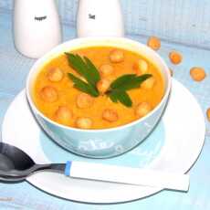 Przepis na Zupa krem z marchewki z parmezanem i groszkiem ptysiowym Brześć.