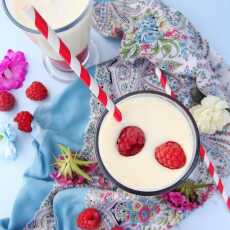 Przepis na Waniliowy milkshake z malinami ( dla dorosłych )