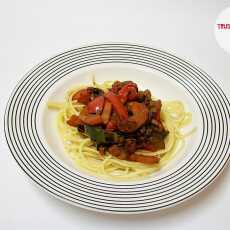 Przepis na Leczo z mięsem mielonym a'la spaghetti 