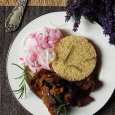 Przepis na Quinoa i gulasz z sarny na niedzielny obiad
