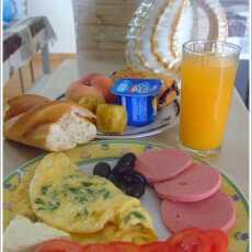 Przepis na Letnie śniadanie w tunezyjskim domu