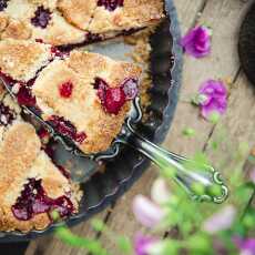 Przepis na Cherry pie. Z migdałami. 