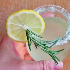 Przepis na Lemoniada ze smażonych cytryn z rozmarynem