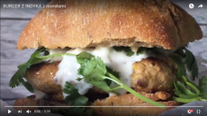 Przepis na Burger z indyka z grillowanymi morelami – video