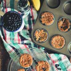 Przepis na Owsiane muffiny śniadaniowe z jagodami (bez mąki)