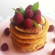 Przepis na Zdrowe wegańskie śniadanie : Owsiane pancakes 