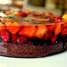 Przepis na Czekoladowe ciasto z owocami i galaretką :)