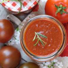 Przepis na Jak zrobić ketchup z pomidorów - sprawdzony przepis. Przepisy na przetwory z pomidorów