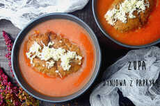 Przepis na Super prosta zupa dyniowa z papryką i serową grzanką
