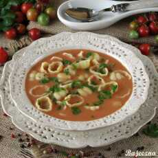 Przepis na Zupa ze świeżych pomidorów